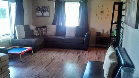 196 Bigham Dr, Central Point, OR 97502 photo 2
