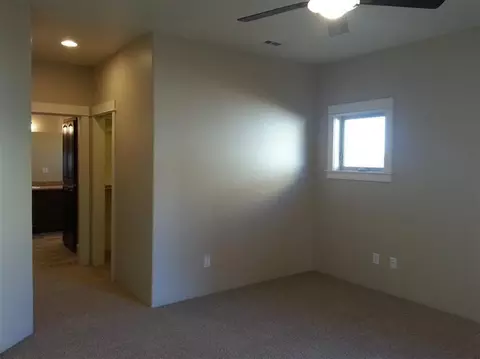 518 Stone Pt, Central Point, OR 97502 photo 13