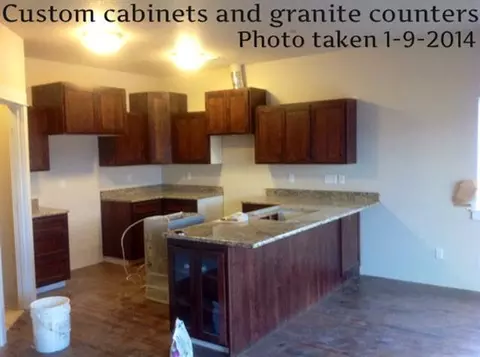 312 Everett Way, Talent, OR 97540 photo 3