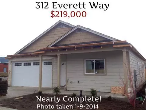 312 Everett Way, Talent, OR 97540 photo 1