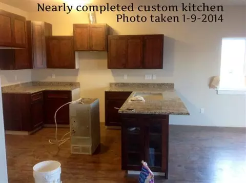312 Everett Way, Talent, OR 97540 photo 4