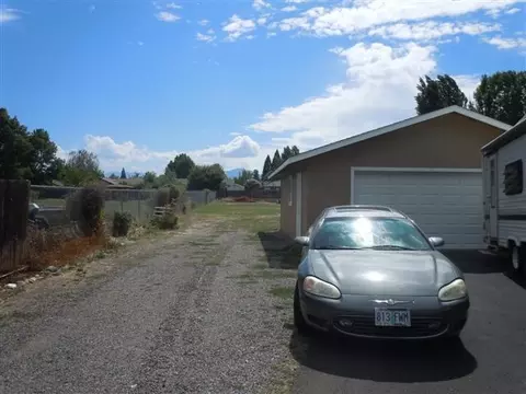 683 Pittview Ave, Central Point, OR 97502 photo 13