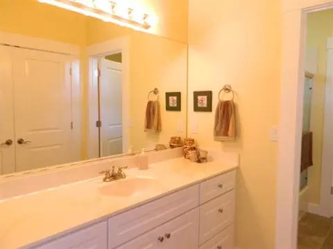 643 Seclusion Loop, Grants Pass, OR 97526 photo 16