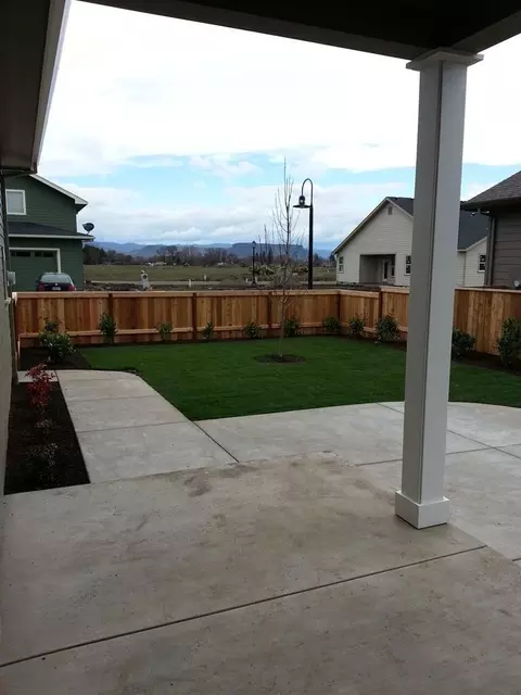 522 Stone Pointe, Central Point, OR 97502 photo 19