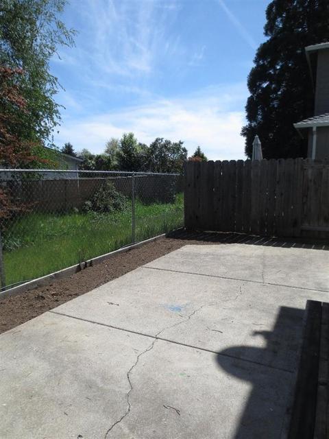 640 Shadow Way, Central Point, OR 97502 photo 24