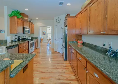168 Bellerive, Eagle Point, OR 97524 photo 6