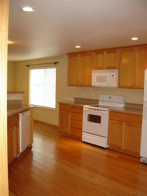 20 Woodcrest Cir, Eagle Point, OR 97524 photo 5