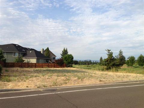 882 Arrowhead Trl, Eagle Point, OR 97524 photo 3