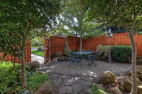 21 Falling Leaf Ln, Eagle Point, OR 97524 photo 16