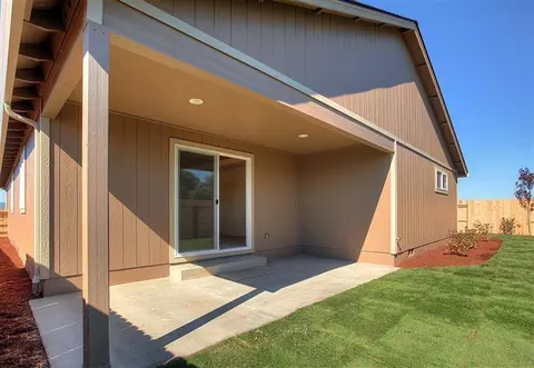 200 Singing Grass Dr, Central Point, OR 97502 photo 23