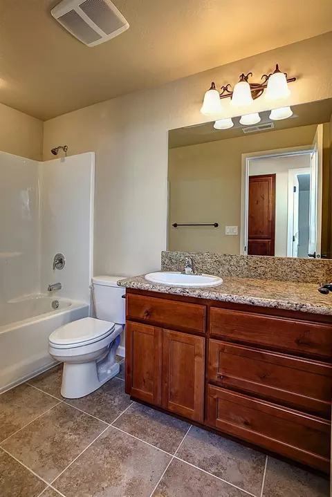 200 Singing Grass Dr, Central Point, OR 97502 photo 10