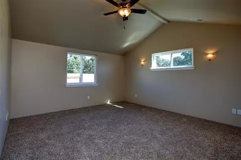 200 Singing Grass Dr, Central Point, OR 97502 photo 13
