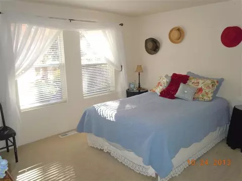 125 Samuel Ln, Phoenix, OR 97535 photo 6