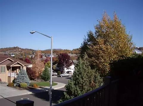 480 Quail Run, Eagle Point, OR 97524 photo 18