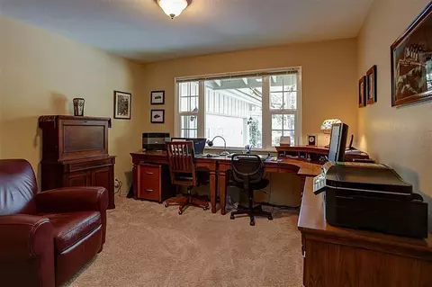 151 Harper Loop, Grants Pass, OR 97527 photo 17