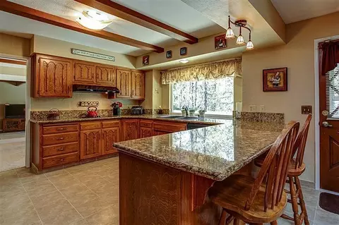 151 Harper Loop, Grants Pass, OR 97527 photo 5