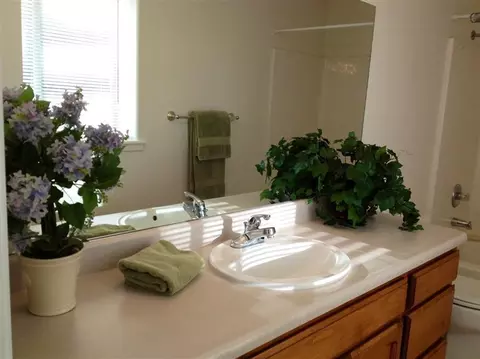 532 C St, Phoenix, OR 97535 photo 6