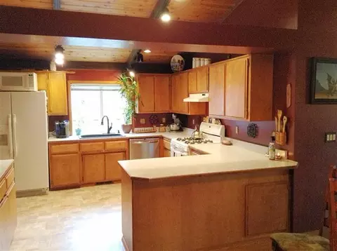 527 Brandon St, Central Point, OR 97502 photo 7
