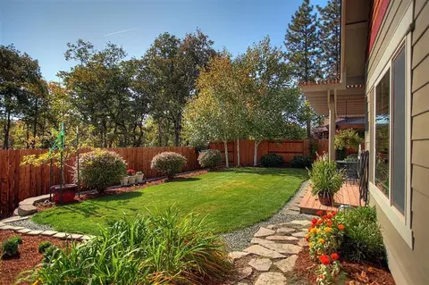327 Cherrywood, Eagle Point, OR 97524 photo 25