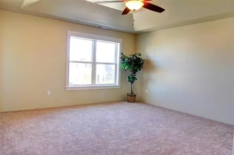 1155 N Haskell St, Central Point, OR 97502 photo 14