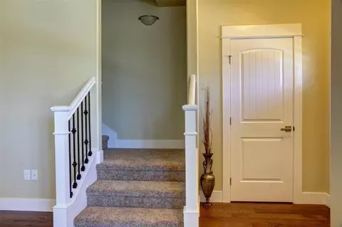 1155 N Haskell St, Central Point, OR 97502 photo 5