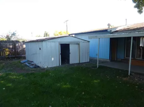 1003 Comet, Central Point, OR 97502 photo 11