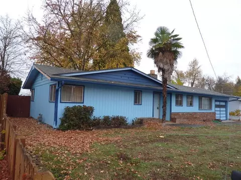 1003 Comet, Central Point, OR 97502 photo 16