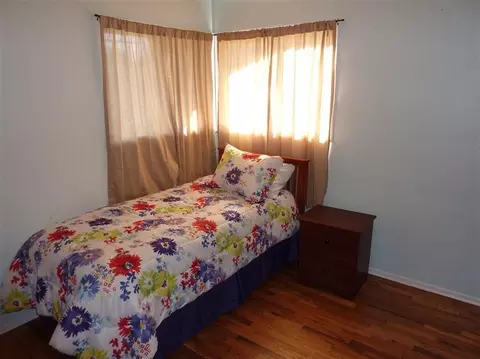 1003 Comet, Central Point, OR 97502 photo 9