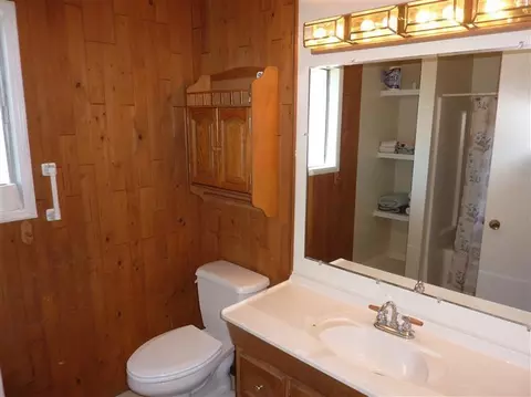 1003 Comet, Central Point, OR 97502 photo 6
