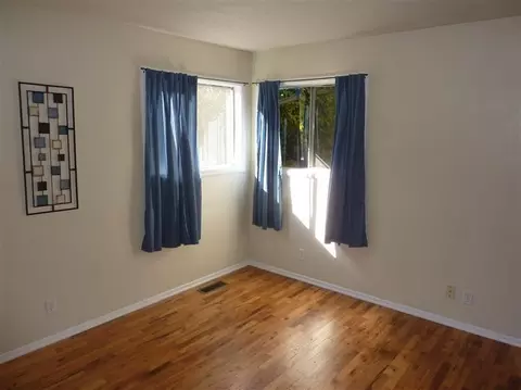 1003 Comet, Central Point, OR 97502 photo 7