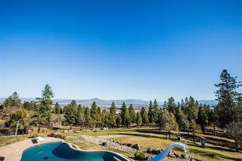 2335 Hillside Dr, Central Point, OR 97502 photo 15