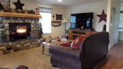 2190 Butte Falls Hwy, Eagle Point, OR 97524 photo 3