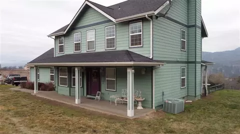 2190 Butte Falls Hwy, Eagle Point, OR 97524 photo 2