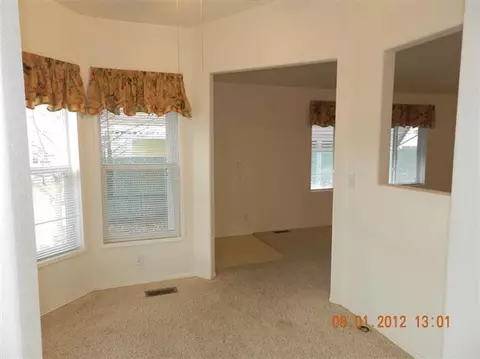 2355 Evan Way, Central Point, OR 97502 photo 3
