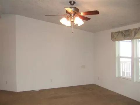 5759 Old Stage Rd, Central Point, OR 97502 photo 6