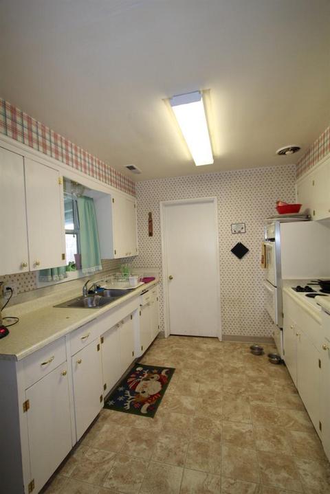 156 Bigham Dr, Central Point, OR 97502 photo 8