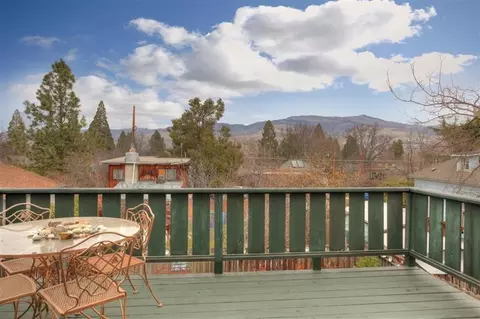 867 E Main St, Ashland, OR 97520 photo 14