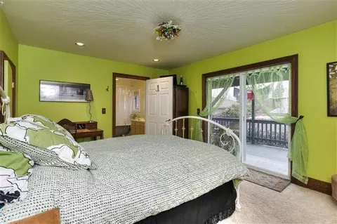 867 E Main St, Ashland, OR 97520 photo 9
