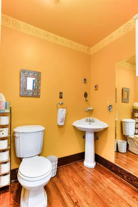 867 E Main St, Ashland, OR 97520 photo 8