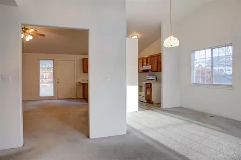 527 S C St, Phoenix, OR 97535 photo 11