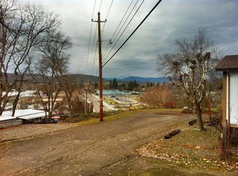 421 Stevens Rd #45, Eagle Point, OR 97524 photo 3