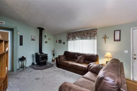 3096 Dodge Rd, Eagle Point, OR 97524 photo 4