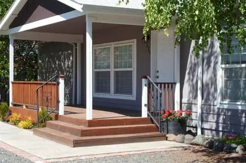 6942 Pinehurst, Central Point, OR 97502 photo 20