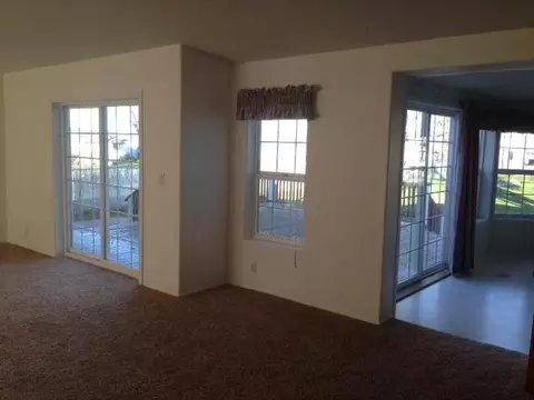 6942 Pinehurst, Central Point, OR 97502 photo 6