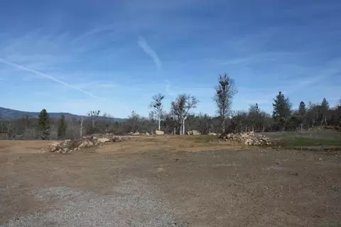 664 Mountain View Dr, Eagle Point, OR 97524 photo 17