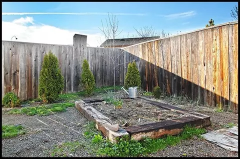 433 Merlee Cir, Eagle Point, OR 97524 photo 14