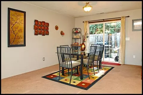 433 Merlee Cir, Eagle Point, OR 97524 photo 6