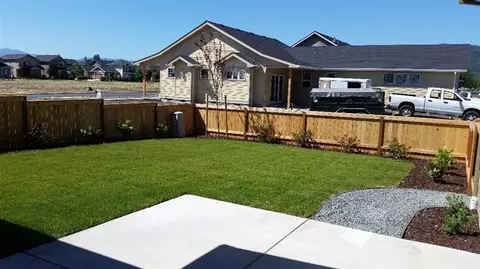 1313 N Haskell St, Central Point, OR 97502 photo 10
