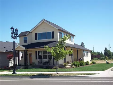 1070 N Haskell St, Central Point, OR 97502 photo 19