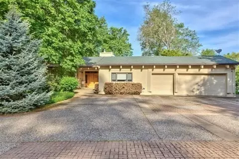 1399 Highway 234, Eagle Point, OR 97524 photo 2